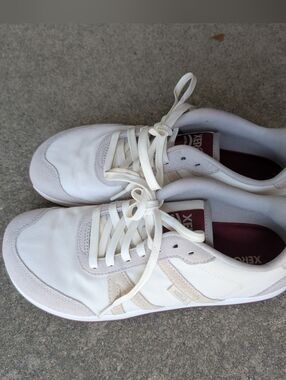 Xero Shoes Women's Wynn Casual Barefoot Sneakers Worn Once